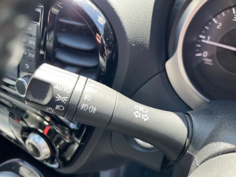 Nissan Juke 1.6 TEKNA XTRONIC AUTOMATIC 24