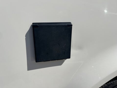 Volkswagen Campervan High Top Automatic 28