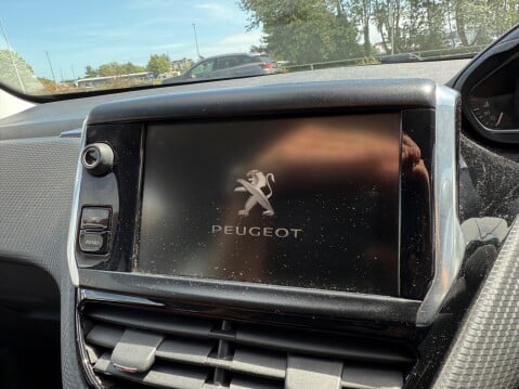 Peugeot 2008 ALLURE 11