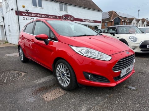 Ford Fiesta TITANIUM 4