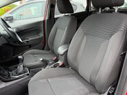 Ford Fiesta TITANIUM 10