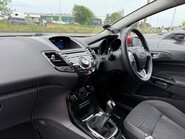 Ford Fiesta TITANIUM 8