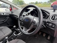 Ford Fiesta TITANIUM 9
