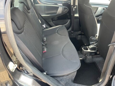 Peugeot 107 1.0 ACTIVE 6