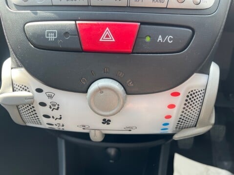 Peugeot 107 1.0 ACTIVE 13