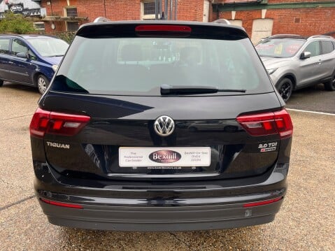 Volkswagen Tiguan 2.0 TDI SE NAV BLUEMOTION 4MOTION DSG AUTOMATIC 5