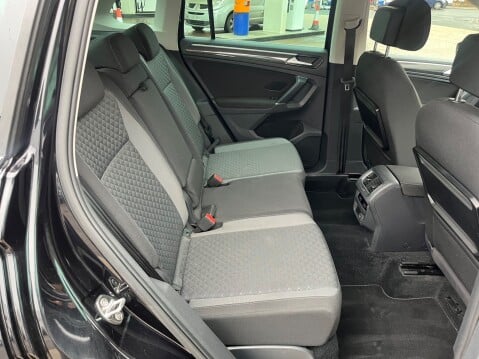 Volkswagen Tiguan 2.0 TDI SE NAV BLUEMOTION 4MOTION DSG AUTOMATIC 7
