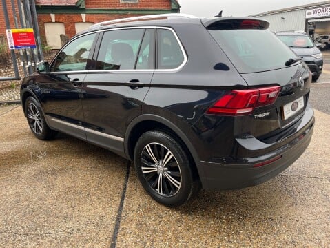 Volkswagen Tiguan 2.0 TDI SE NAV BLUEMOTION 4MOTION DSG AUTOMATIC 11