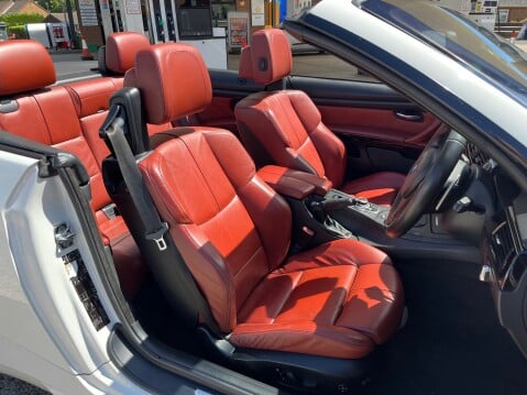 BMW M3 CONVERTIBLE 4.0 V8 DCT AUTOMATIC 18
