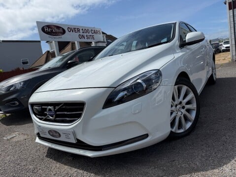 Volvo V40 D2 SE LUX NAV 2