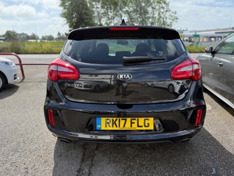 Kia Ceed GT-LINE ISG 6