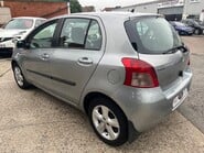 Toyota Yaris 1.3 VVT-I T SPIRIT AUTOMATIC 11