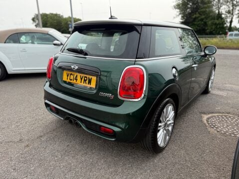 Mini Hatch COOPER S [MEDIA XL + CHILLI PACK] 7