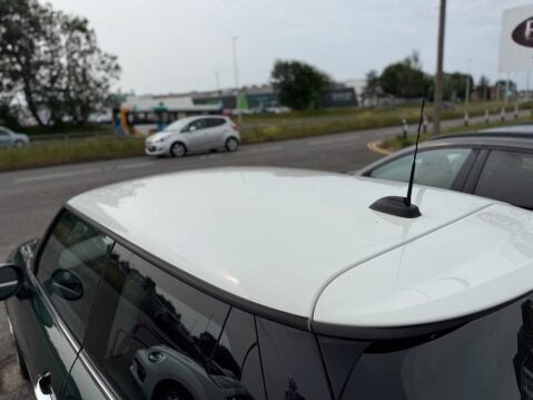 Mini Hatch COOPER S [MEDIA XL + CHILLI PACK] 11