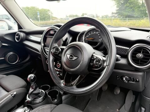 Mini Hatch COOPER S [MEDIA XL + CHILLI PACK] 15