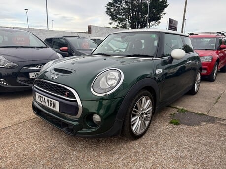 Mini Hatch COOPER S [MEDIA XL + CHILLI PACK]
