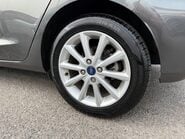 Ford Fiesta TITANIUM X 8
