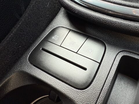 Ford Fiesta TITANIUM X 18