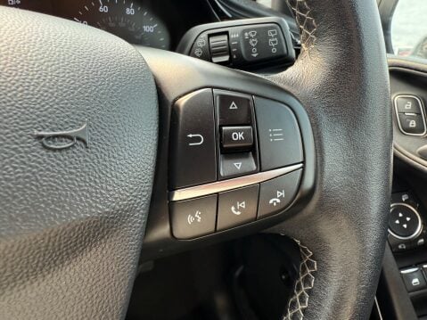 Ford Fiesta TITANIUM X 24