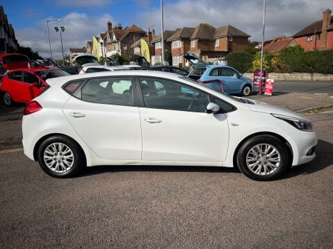 Kia Ceed CRDI 1 ECODYNAMICS 6
