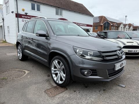 Volkswagen Tiguan SE TDI BLUEMOTION TECHNOLOGY 4MOTION DSG 4