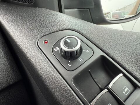 Volkswagen Tiguan SE TDI BLUEMOTION TECHNOLOGY 4MOTION DSG 17