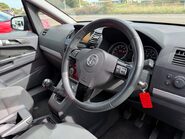 Vauxhall Zafira DESIGN 10