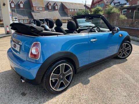 Mini Cooper 1.6 CONVERTIBLE 2