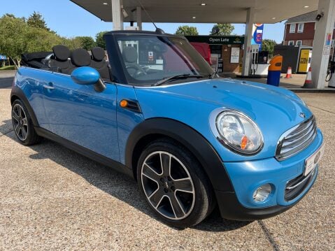 Mini Cooper 1.6 CONVERTIBLE 4