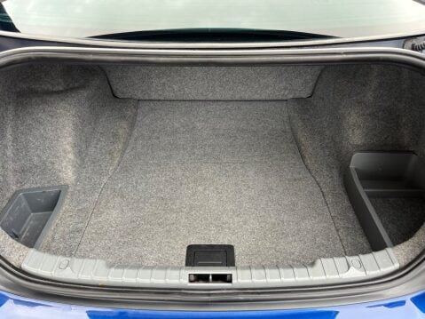 BMW 3 Series 318D SPORT PLUS EDITION 6