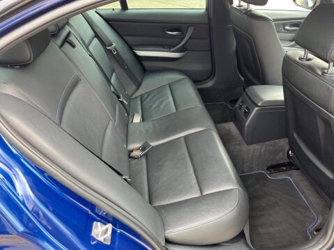 BMW 3 Series 318D SPORT PLUS EDITION 7
