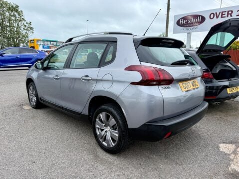 Peugeot 2008 PURETECH ACTIVE 6
