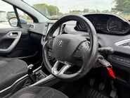 Peugeot 2008 PURETECH ACTIVE 8