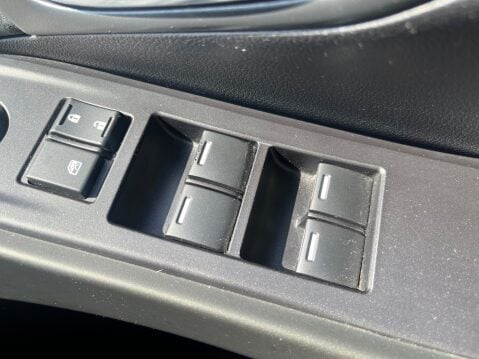 Honda Civic 1.6 I-DTEC SR 28