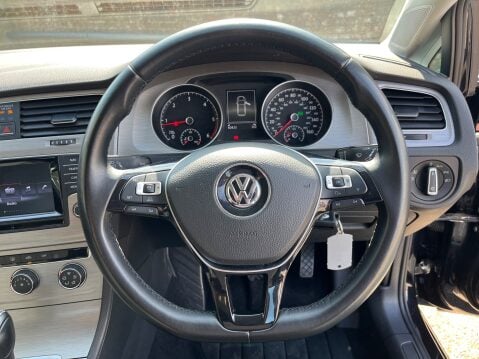 Volkswagen Golf 1.6 TDI MATCH BLUEMOTION TECHNOLOGY DSG 13