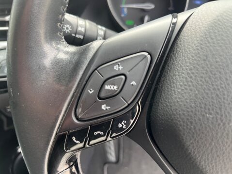 Toyota C-HR 1.8 HYBRID EXCEL AUTOMATIC 14