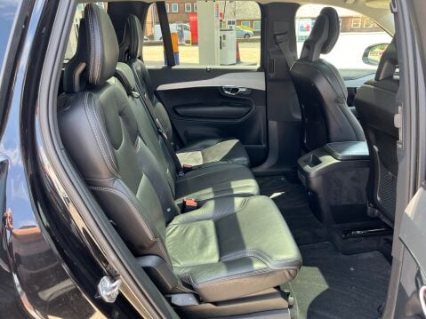 Volvo XC90 2.0 D5 INSCRIPTION AWD 7 SEATER AUTOMATIC 10