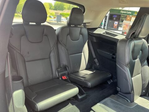 Volvo XC90 2.0 D5 INSCRIPTION AWD 7 SEATER AUTOMATIC 11