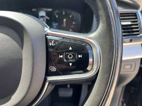 Volvo XC90 2.0 D5 INSCRIPTION AWD 7 SEATER AUTOMATIC 21