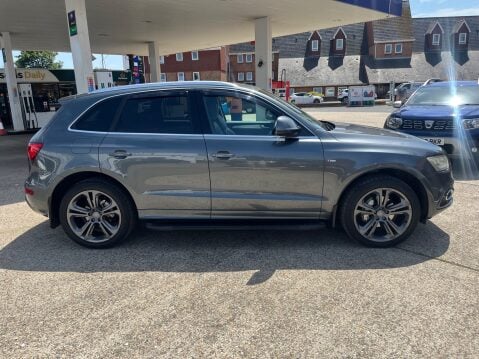 Audi Q5 2.0 TDI QUATTRO S LINE PLUS AUTOMATIC 9