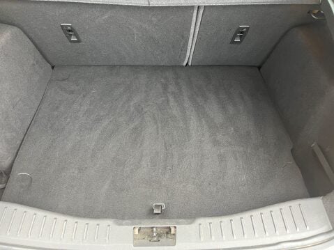 Ford Focus 1.6 TDCI TITANIUM X 6
