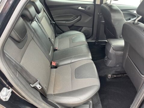 Ford Focus 1.6 TDCI TITANIUM X 7