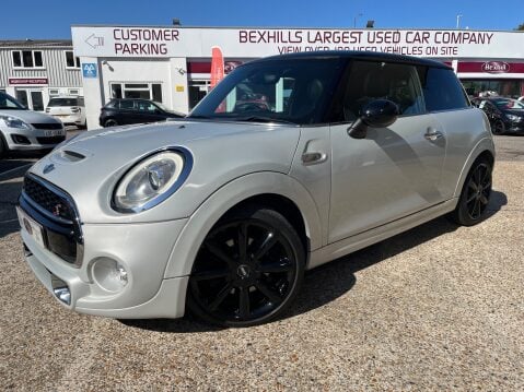 Mini Hatch 1.6 COOPER S AUTOMATIC 1