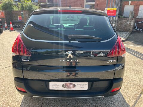 Peugeot 3008 BLUE HDI S/S ALLURE 5