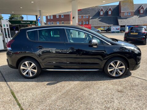 Peugeot 3008 BLUE HDI S/S ALLURE 9