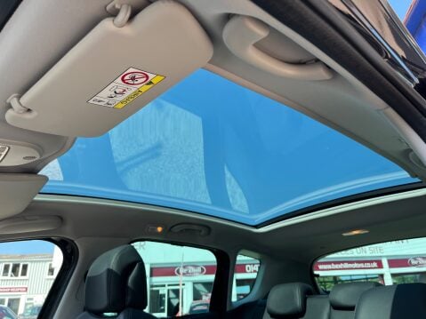 Peugeot 3008 BLUE HDI S/S ALLURE 14