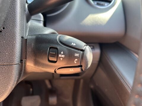 Peugeot 3008 BLUE HDI S/S ALLURE 28