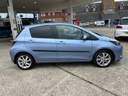 Toyota Yaris T SPIRIT HYBRID 7