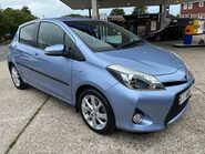 Toyota Yaris T SPIRIT HYBRID 4
