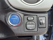 Toyota Yaris T SPIRIT HYBRID 22